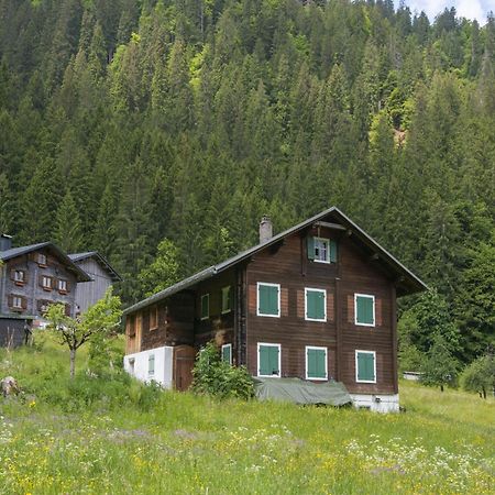 Holiday Home Near Ski Resort In St Gallenkirch سانكت غالنكرش المظهر الخارجي الصورة